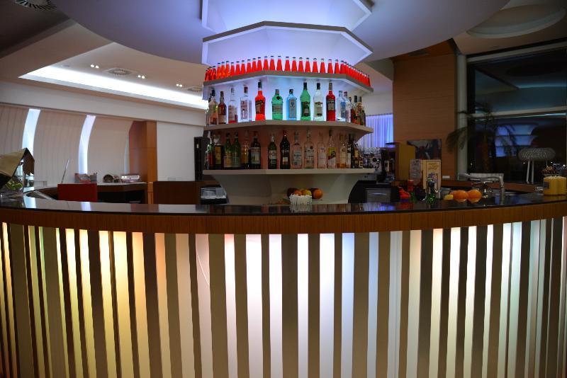 Hotel Diamante Alessandria Exteriör bild